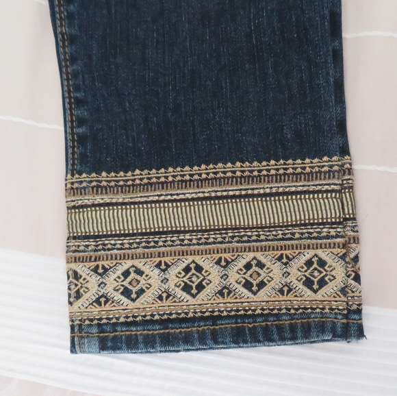 WHBM Embroidered Cuff Jeans, Sz 2 EUC - Picture 6 of 6